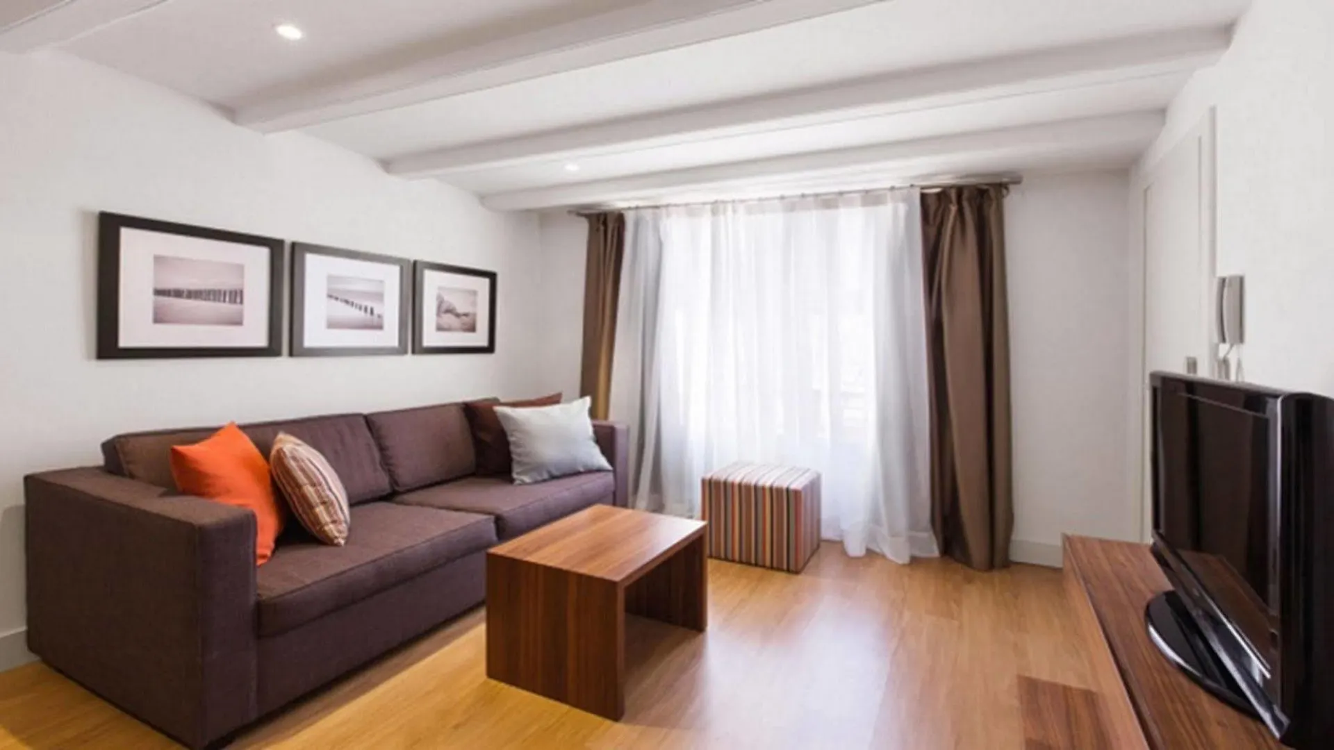 Dailyflats Gracia Otel Barselona